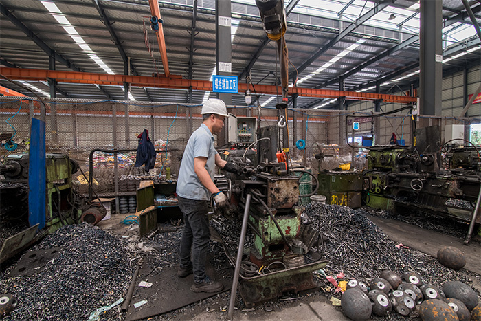 丰县网架配件-螺栓球加工车间